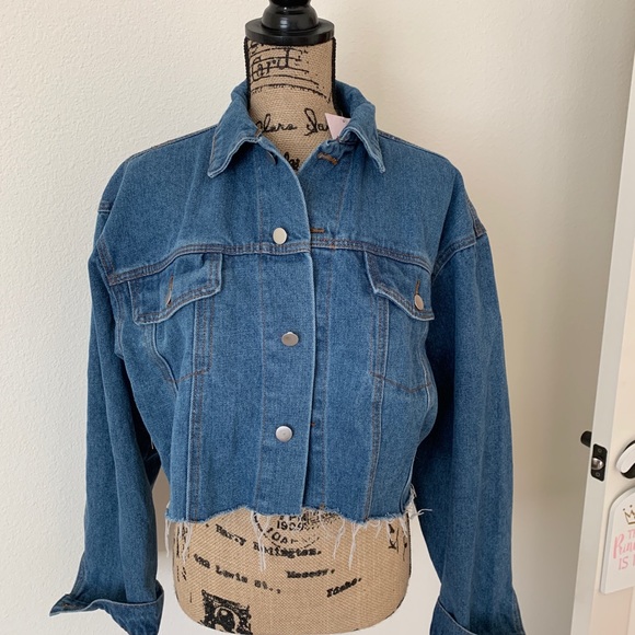 NWT: Denim Jacket Size Large - Picture 1 of 4